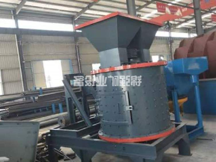 立式破碎机(图4) 立式破碎机(图4)