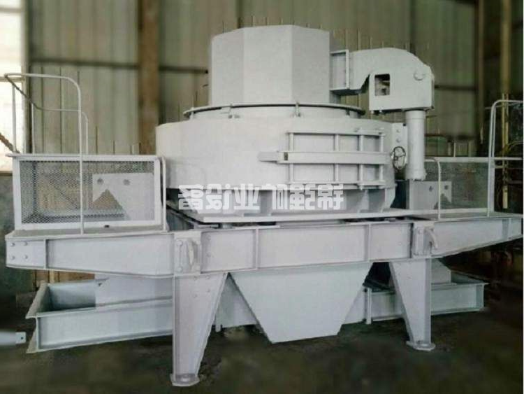 河卵石制沙机(图1) 河卵石制沙机(图1)