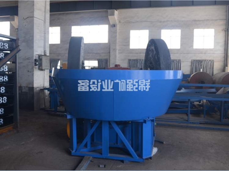 电碾子(图1) 电碾子(图1)